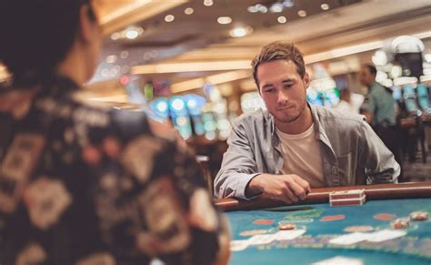 How Casinos Catch Card Counters And Why It’s Risky .